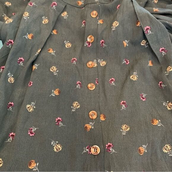 Skylar + Madison Floral Dress Size Large - Picture 9 of 14